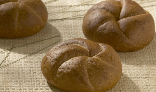 Honey_Wheat_Kaiser_Roll